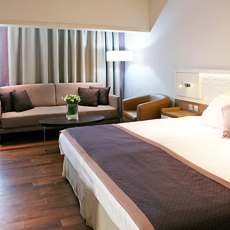 Crowne Plaza By Ihg Limassol